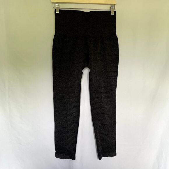 Gymshark Dark Gray Laser Cutout Leggings - Size Small - Picture 6 of 7